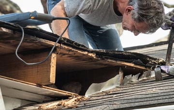 common causes of Gunthorpe fascia damage
